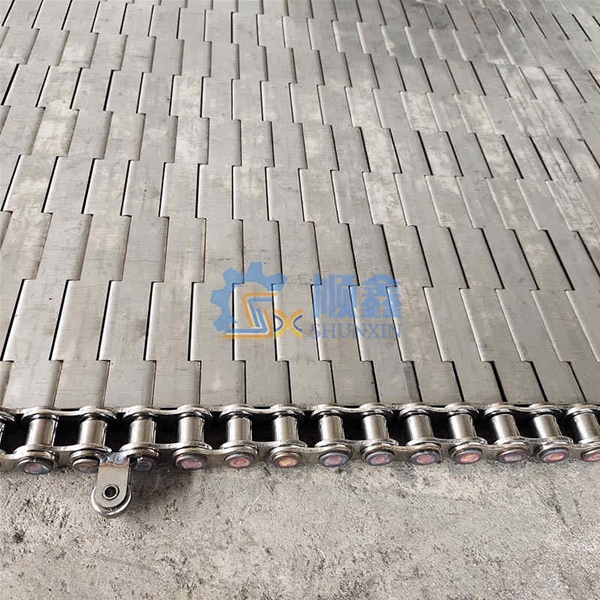 側導輪鏈板（bǎn）