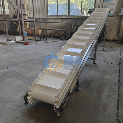 皮（pí）帶（dài）提升（shēng）機