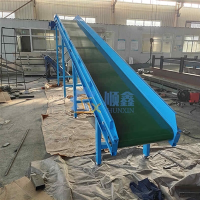 皮（pí）帶提升機